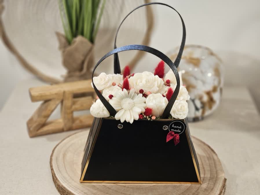 Composition Glamour – Image 2